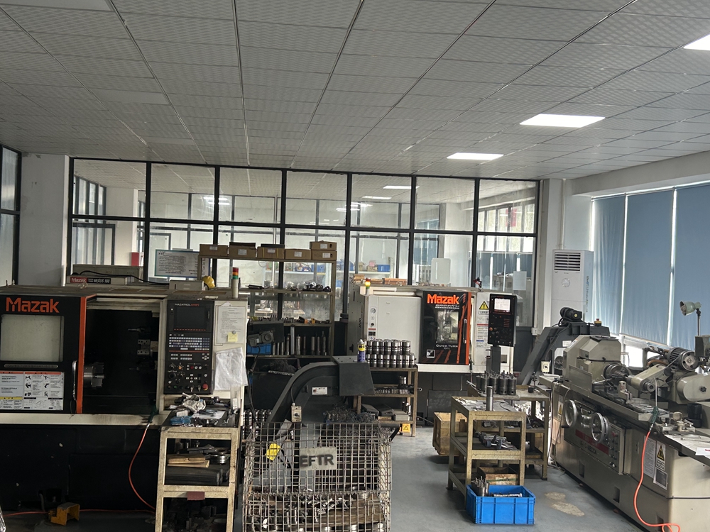 constant temperature workshop